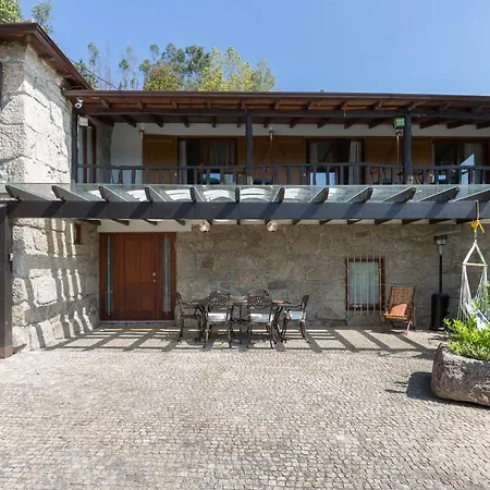 Host Wise - Boutique W Pool * Travanca (Porto)