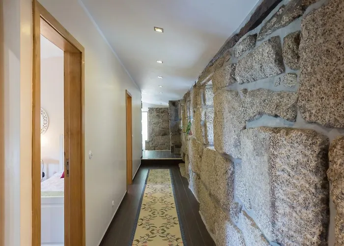 Host Wise - Boutique W Pool Travanca (Porto)