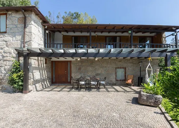 Host Wise - Boutique W Pool * Travanca (Porto)