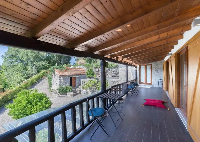 Host Wise - Boutique W Pool Travanca (Porto)