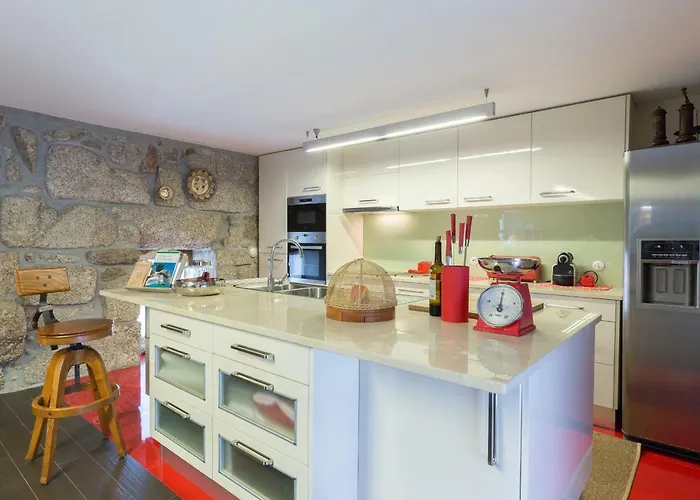 Host Wise - Boutique W Pool Dom wakacyjny Travanca (Porto)