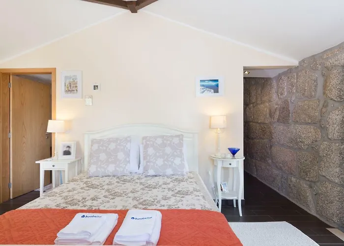 Host Wise - Boutique W Pool Travanca (Porto)