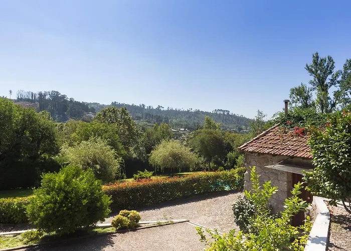 Host Wise - Boutique W Pool Travanca (Porto)